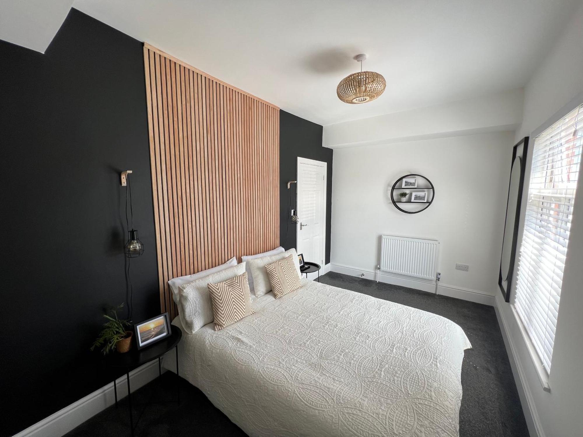 Modern 2 Bedroom House *